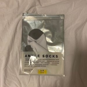 FIGS ankle socks (S)